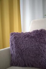ДЕКОРАТИВНА КАЛЪФКА ШАГИ - ТЪМНО ЛИЛА - Image 2