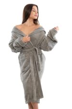 ЛУКСОЗЕН ХАЛАТ ОТ МИКРОПАМУК С КАЧУЛКА 450 г/м²-СИВ - Изображение 2
