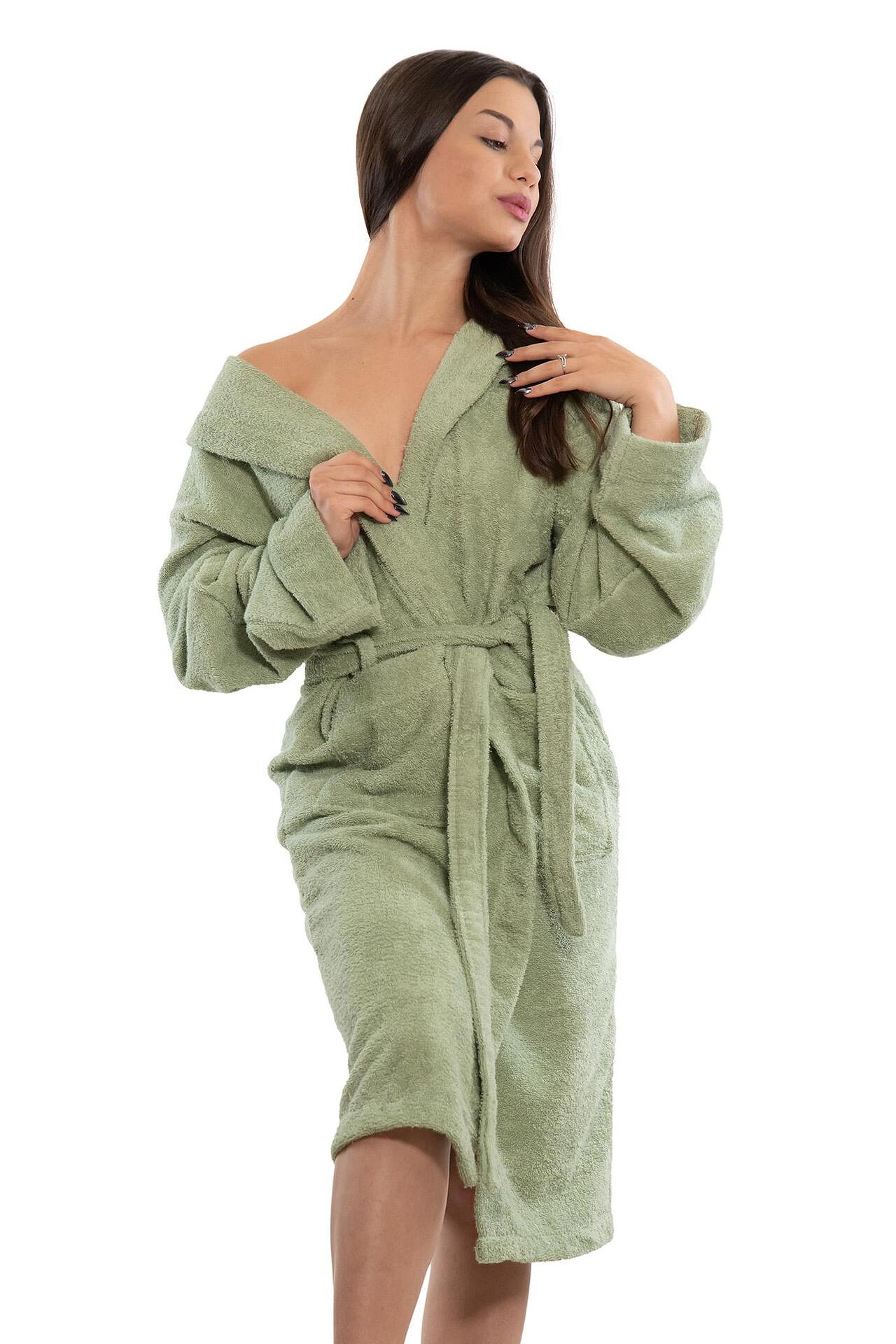 luxury-bathrobe-with-hood-made-of-microcotton-380-gm²-green-692f6b943d533_1920x1920 ЛУКСОЗЕН ХАЛАТ С КАЧУЛКА ЮНОШИ 380 г/м² - ЗЕЛЕН - Image 1