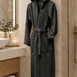 ХАЛАТ ЗА БАНЯ С КАЧУЛКА 380ГР., 100% ПАМУК-СИВО